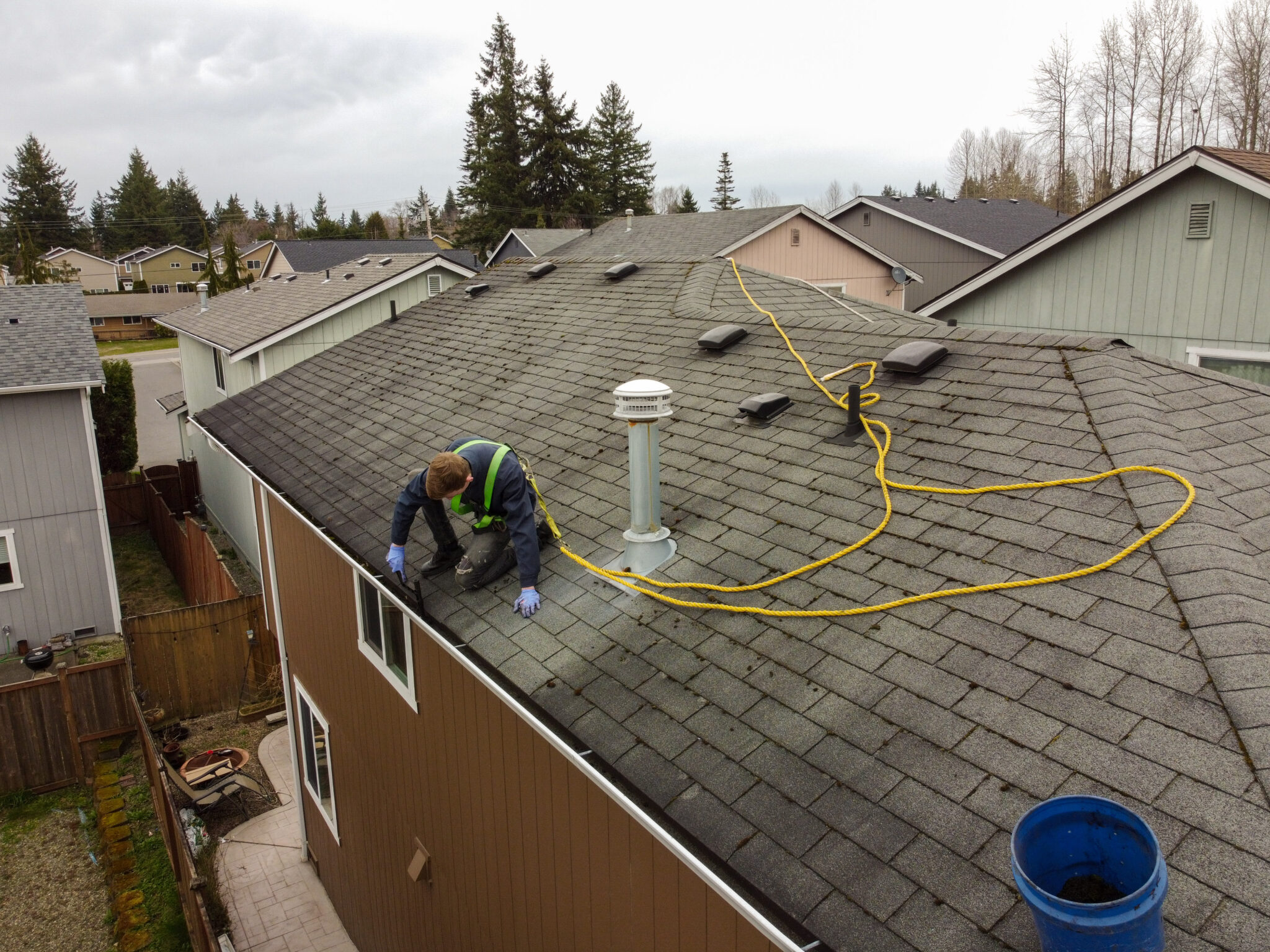 Power Wash Roof The Pros and Cons The Powerwashing Kings