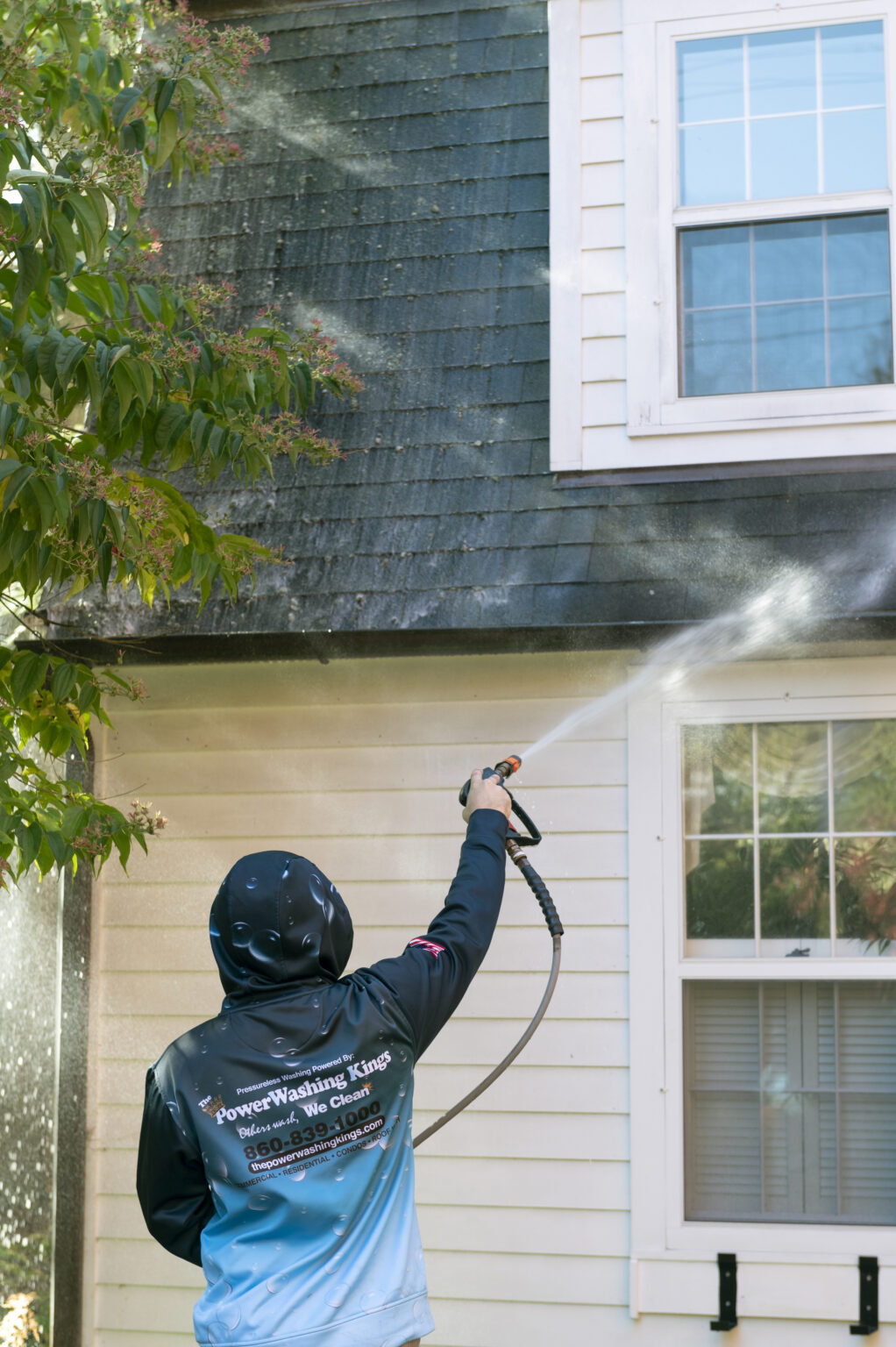 How to Choose the Best Electric Power Washer? The Powerwashing Kings