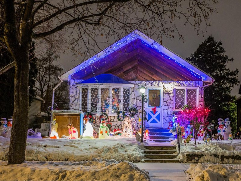 Plan Your Christmas Light Display Like a Pro: Expert Tips for Design ...