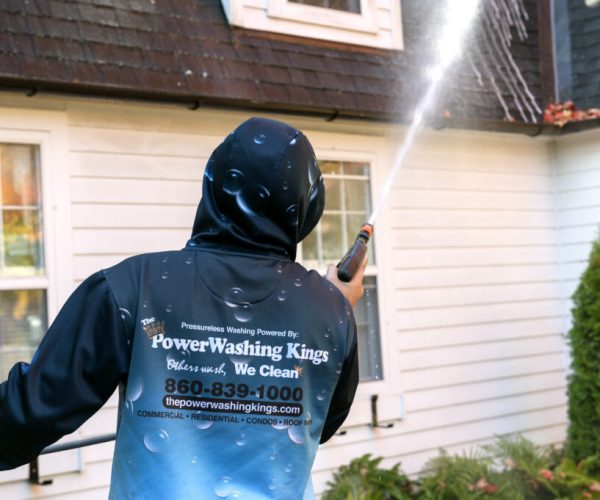 Roof Washing